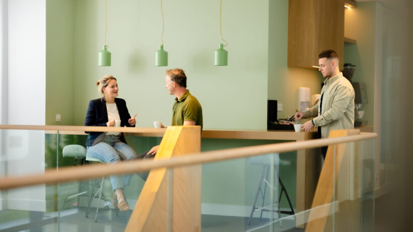 Detacheren vs. uitzenden: zo zit het écht, inclusief het grijze gebied en de impact van de nieuwe cao’s